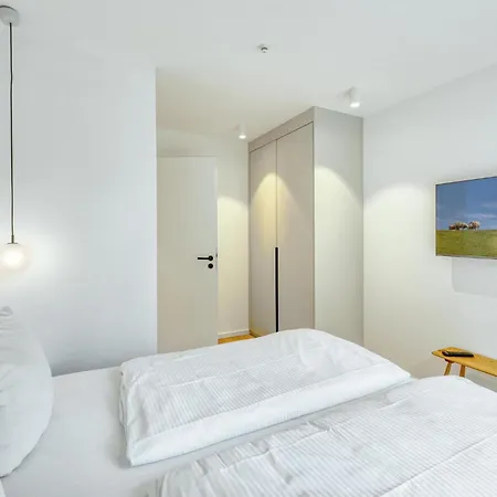 1 Bedroom In Tossens Apartment